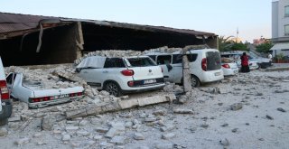 Fabrika Duvarı Araçların Üzerine Çöktü