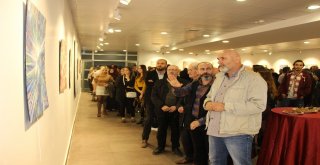 Omüde Kağıtlar İsimli Sergi Sanatseverlerle Buluştu