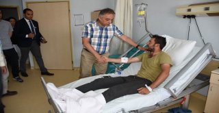 Vali Toprak Yaralı Özel Harekâtçı Polisleri Ziyaret Etti