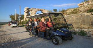 Bozbey: “Gölyazının Geleceği Turizmde”