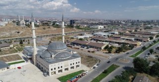 6 Bin Kişilik Cami 30 Yılda Tamamlandı