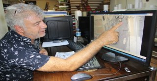 Yerde Bulduğu Para Dolu Cüzdanı Sahibine Vermek Yerine Cebine Attı