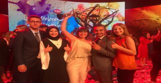 Genç İletişimcilerin Ödül Gecesi