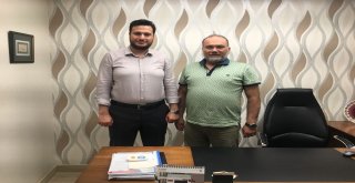 İstok Yönetiminde Bayrak Değişimi