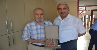 Kaybedilen 15 Bin Lira Ziynet Eşyasının Sahibini Anons İle Buldular