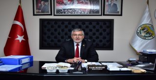 Başkan Kadir Bozkurtun 30 Ağustos Mesajı