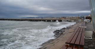 Marmaradaki Fırtına Dinmiyor