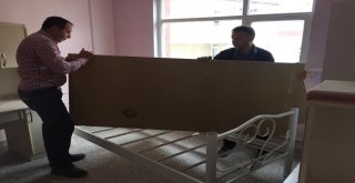 İhtiyaç Fazlası Eşyaları Sevgi Evi Topluyor