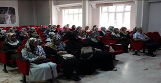 Kuran Kursu Öğreticilerine Seminer Verildi