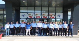 Başkan Işıktan Zabıtalara Kahvaltı