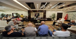 Şentepe Esnafı Başkan Yaşar İle Dertleşti