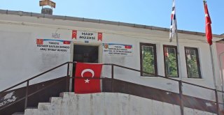 Gazilerin Bastonları Araç Müzesine Bağışlandı