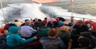 Dilek Yarımadası Geçidinde 14Ü Çocuk 25 Kaçak Göçmen Yakalandı