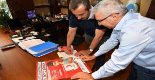 Başkan Çetinden Türk Kızılayına Kurban Bağışı