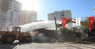 Başkan Çolakbayrakdar, Kentsel Dönüşüm Vatandaşların Güveniyle Hız Kazandı