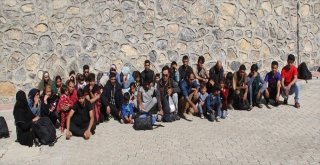 Başkalede 41 Kaçak Göçmen Yakalandı