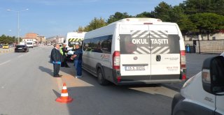 Öğrenci Servis Araçları Denetlendi
