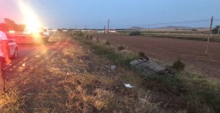 Otomobil Şarampole Devrildi