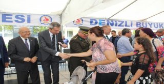 Denizli Protokolü Vatandaşlarla Bayramlaştı