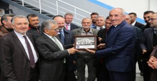 Başkan Büyükkılıç, Traktörcüler Sitesi Esnafı İle Buluştu