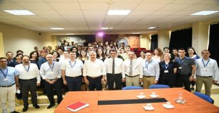 Yeni Sağlık Çalışanları İş Başı Yaptı