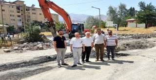 Hakkaride ‘Tekser Sümbül Park Çalışmaları Başladı
