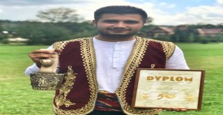 Sipsi Çalgısı İle Dünya Birincisi Oldu