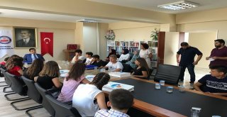 Kaymakam Tunçtan Lgsde Başarı Gösteren Öğrencilere Ödül