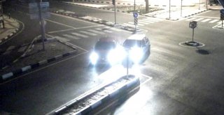 Manisada Trafik Kazaları Şehir Polis Kamerasında