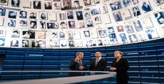 Merkele Fahri Doktora Unvanı Verildi