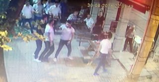 Cami Avlusundaki Dehşetin Zanlıları Yakalandı